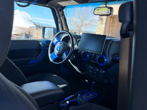 Used 2016 Jeep Wrangler Unlimited Sport w/ Quick Order Package 24S image 12