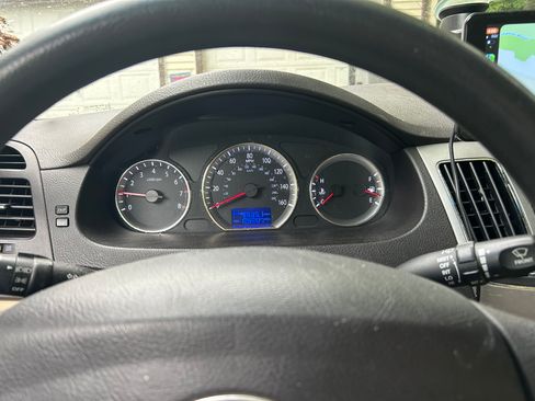Used 2009 Hyundai Sonata GLS FWD image 9