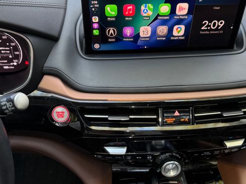 Used 2022 Acura MDX FWD w/ Technology Package image 5