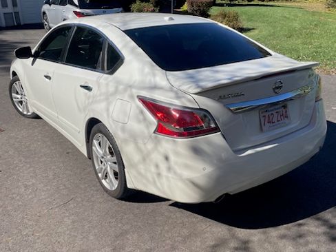 Used 2015 Nissan Altima 3.5 SL image 8