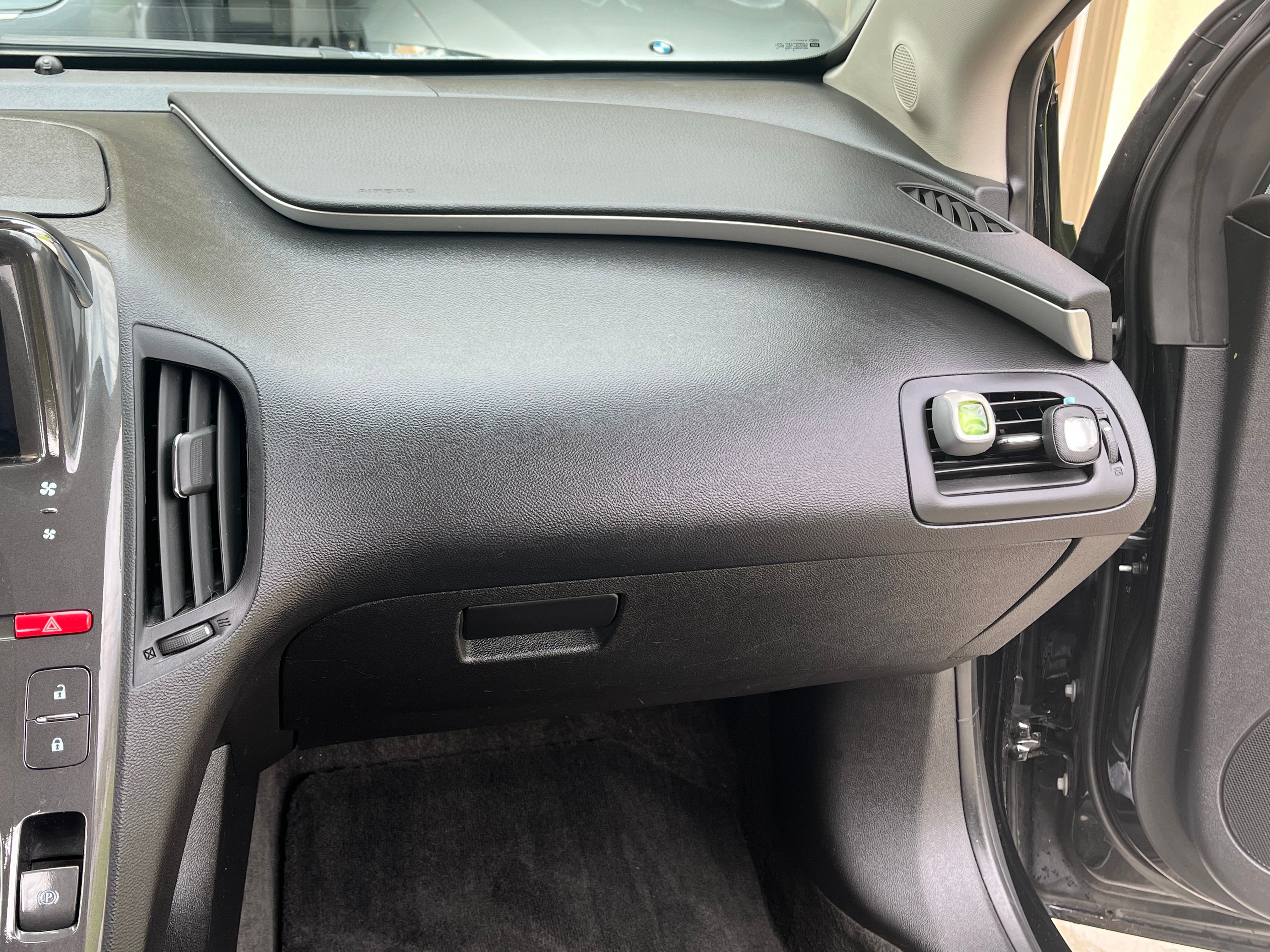 Used 2014 Chevrolet Volt w/ Enhanced Safety Package 1 FWD image 13