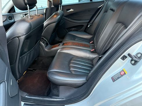 Used 2006 Mercedes-Benz CLS 500 image 18