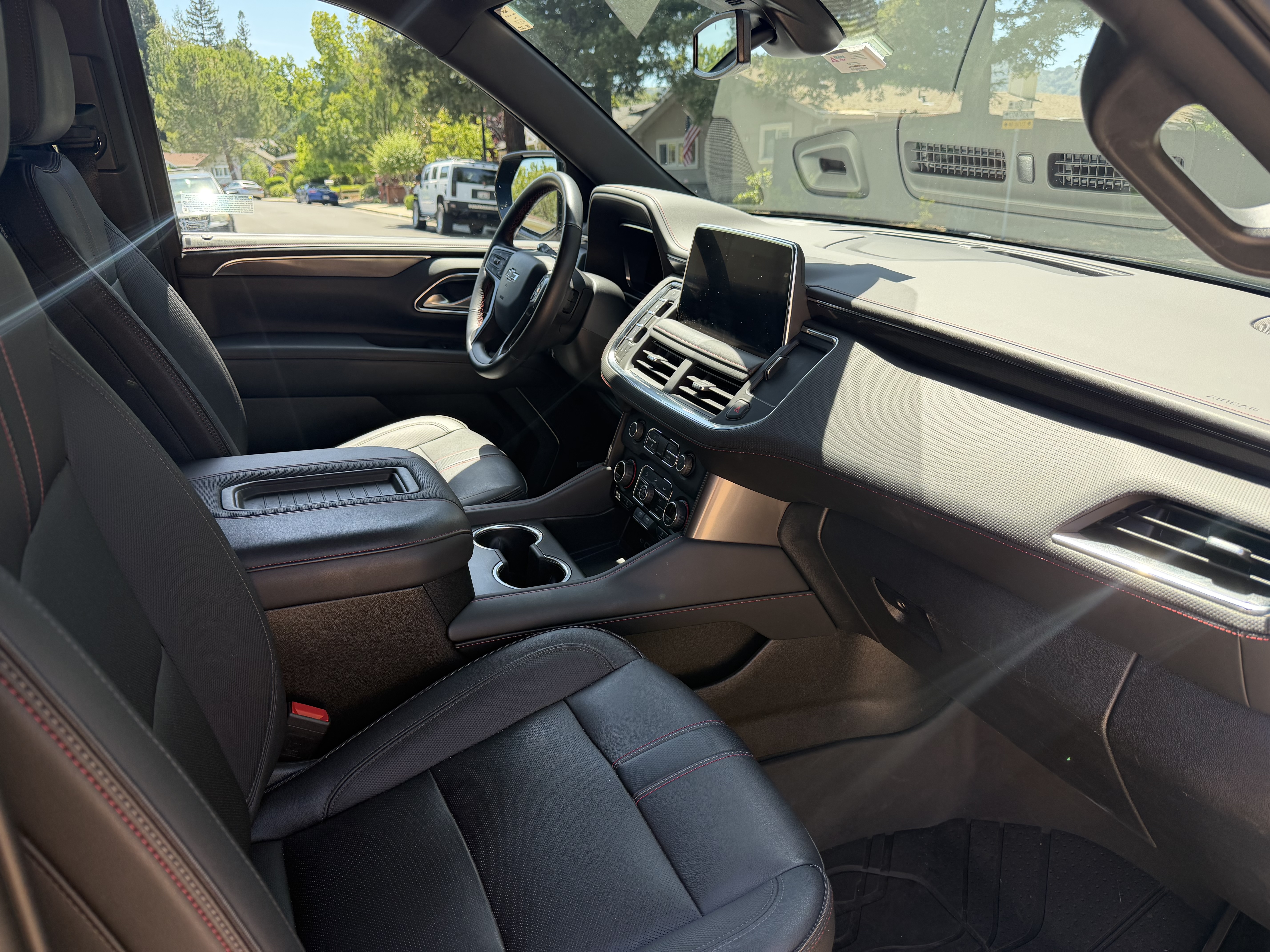 Used 2022 Chevrolet Tahoe RST w/ Sport Performance Package AWD/4WD image 6
