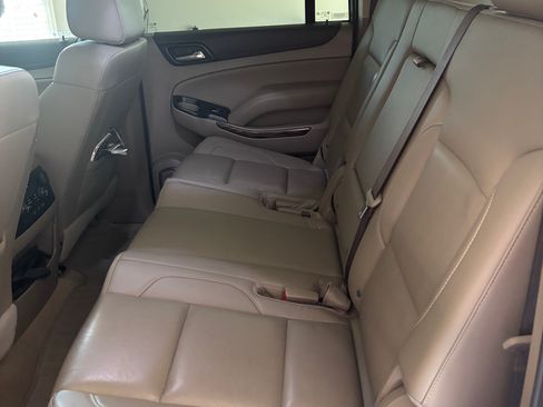 Used 2020 GMC Yukon XL SLT w/ Open Road Package image 18