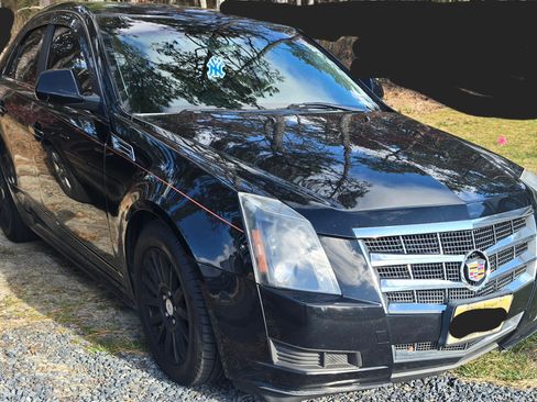 Used 2011 Cadillac CTS Sedan image 4