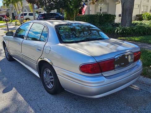 Used 2004 Buick Le Sabre Custom image 8