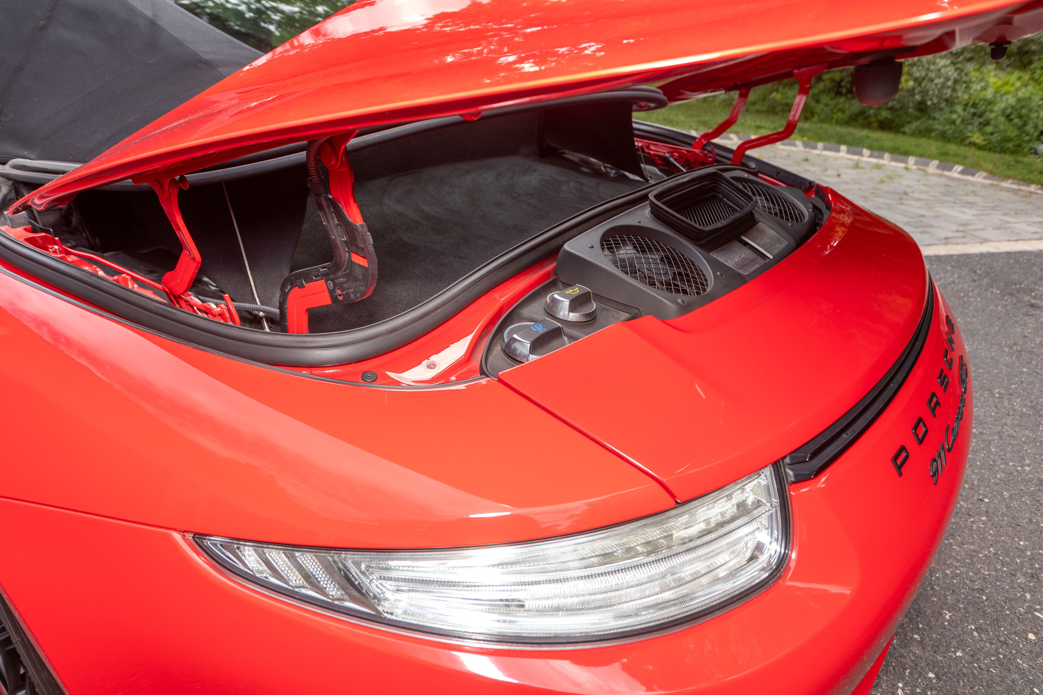 Used 2016 Porsche 911 Carrera GTS RWD image 21