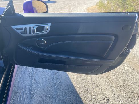 Used 2012 Mercedes-Benz SLK 55 AMG image 21