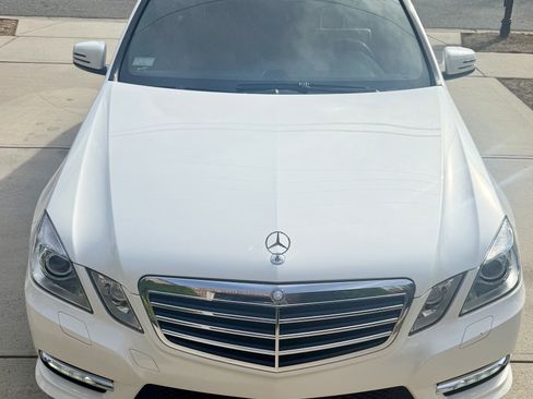 Used 2013 Mercedes-Benz E 350 4MATIC Sedan image 6