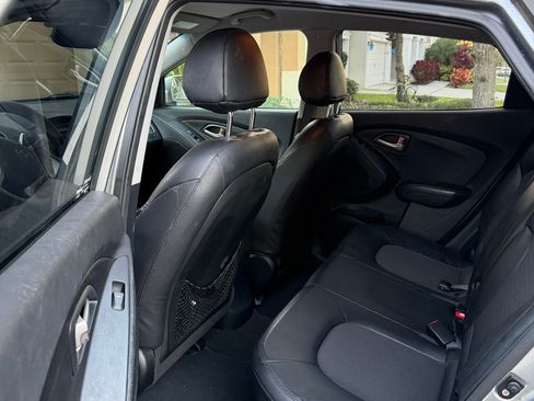 Used 2013 Hyundai Tucson GLS image 8