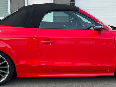 Used 2015 Audi TTS 2.0T Roadster w/ Black Optic Package AWD/4WD image 12