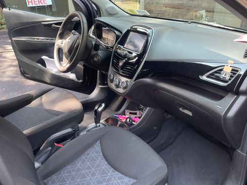 Used 2019 Chevrolet Spark LT FWD image 9