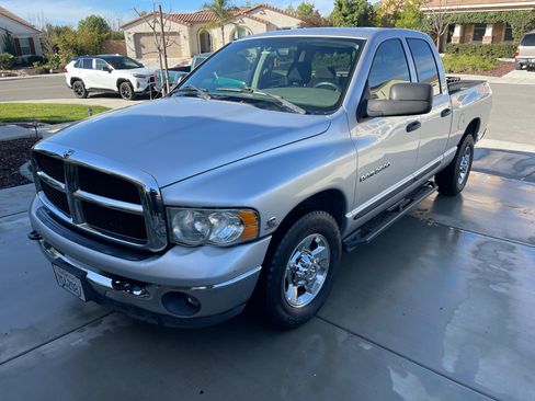 Used 2005 Dodge Ram 2500 Truck SLT w/ Quad Cab Big Horn Value Group image 6