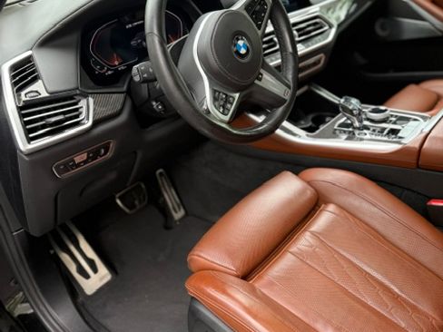 Used 2021 BMW X5 M50i w/ Executive Package AWD/4WD image 12