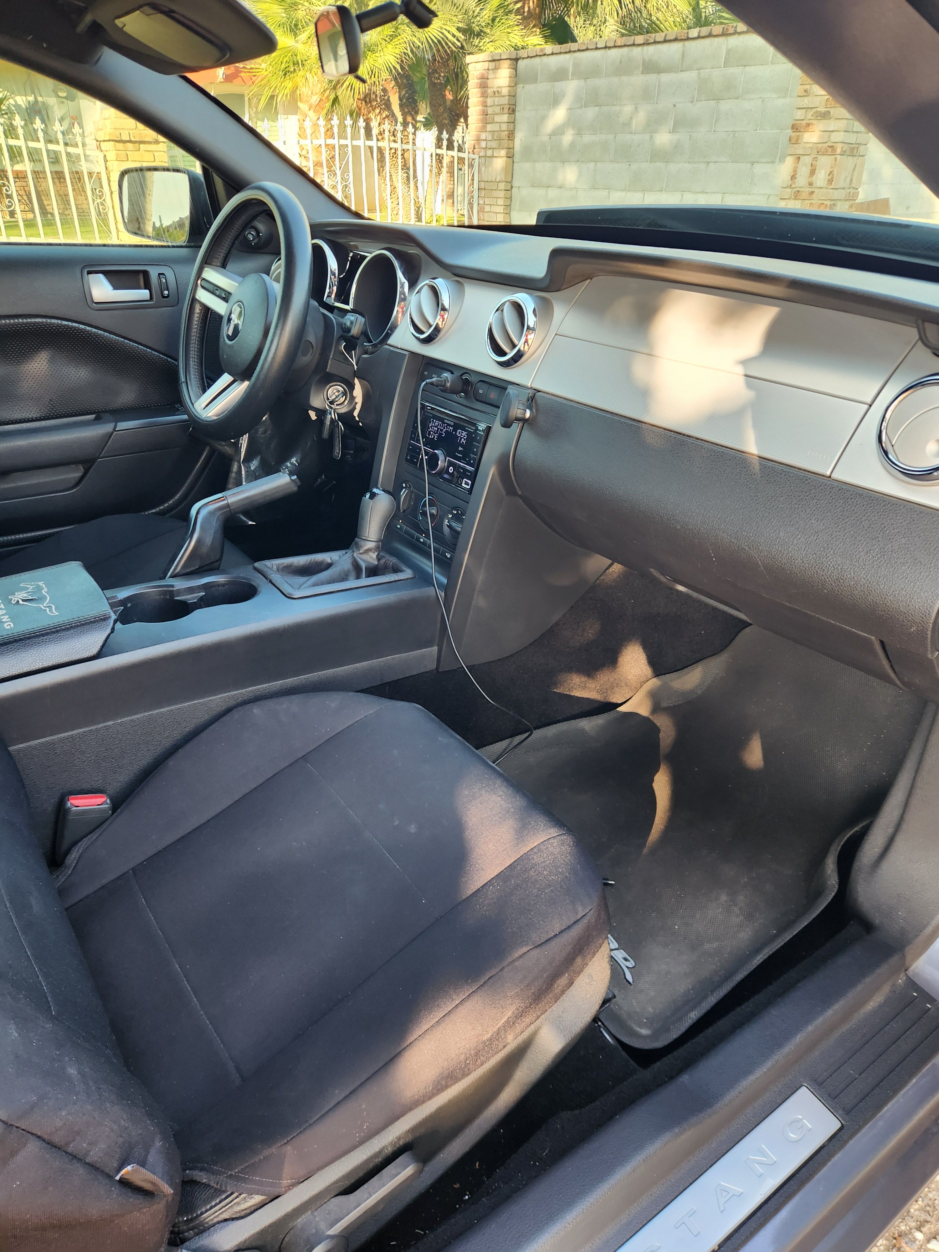 Used 2006 Ford Mustang GT RWD image 6