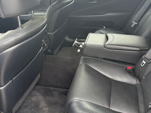 Used 2014 Lexus LS 460 L image 2