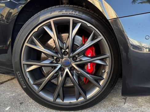 Used 2019 Maserati Ghibli S GranSport RWD image 10