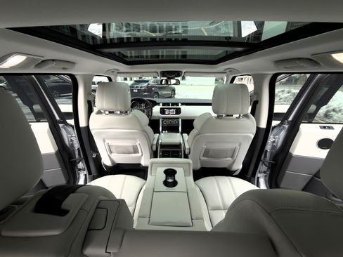 Used 2016 Land Rover Range Rover Sport Supercharged image 27