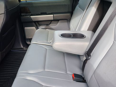 Used 2022 Ford F150 Lightning Lariat w/ Equipment Group 511A High image 18