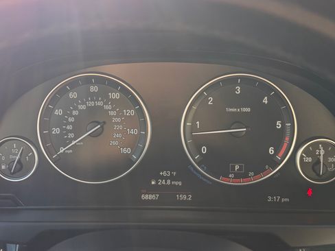 Used 2016 BMW X5 xDrive35d image 11