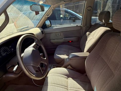 Used 1995 Toyota 4Runner SR5 image 6