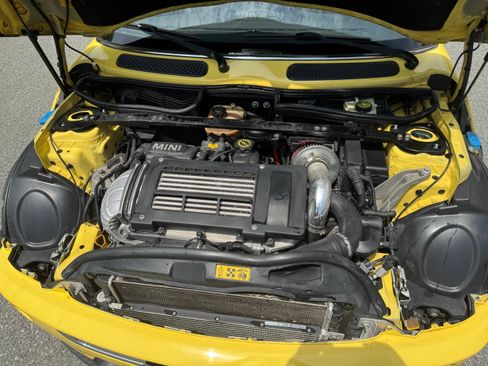 Used 2005 MINI Cooper S FWD image 12