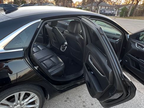 Used 2018 Cadillac XTS Luxury image 9