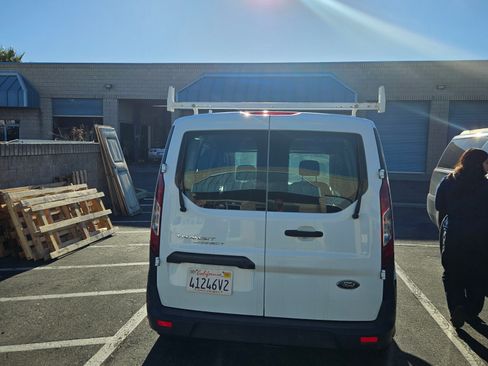 Used 2019 Ford Transit Connect XL image 4