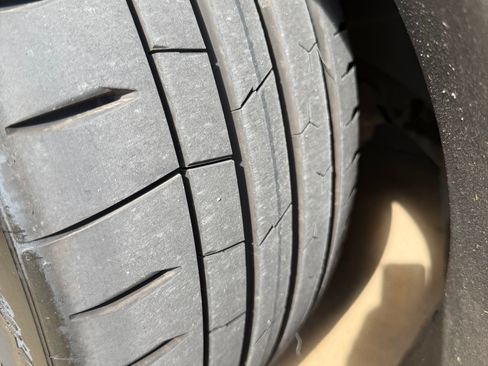 Used 2010 Chevrolet Corvette Grand Sport w/ Preferred Equipment Group image 17