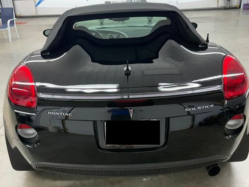 Used 2008 Pontiac Solstice Convertible w/ Premium Package RWD image 5