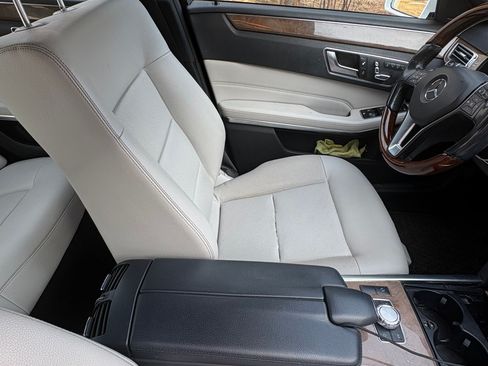 Used 2014 Mercedes-Benz E 350 4MATIC Sedan image 14