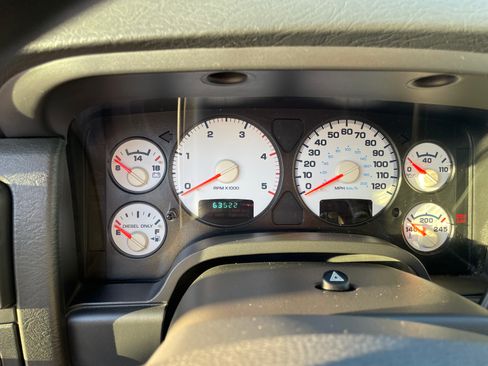 Used 2004 Dodge Ram 2500 Truck SLT w/ Trailer Tow Group image 12