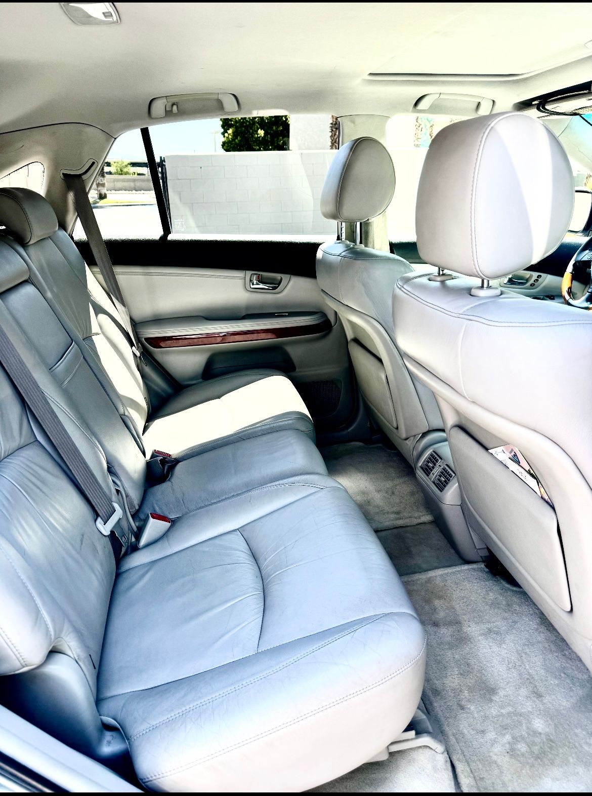 Used 2004 Lexus RX 330 w/ Premium Plus Pkg FWD image 8