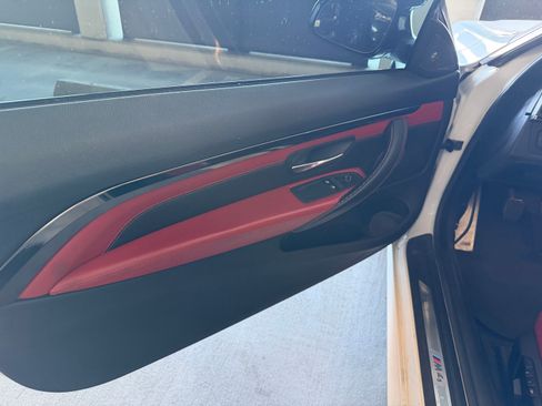 Used 2015 BMW M4 Coupe 2D image 21