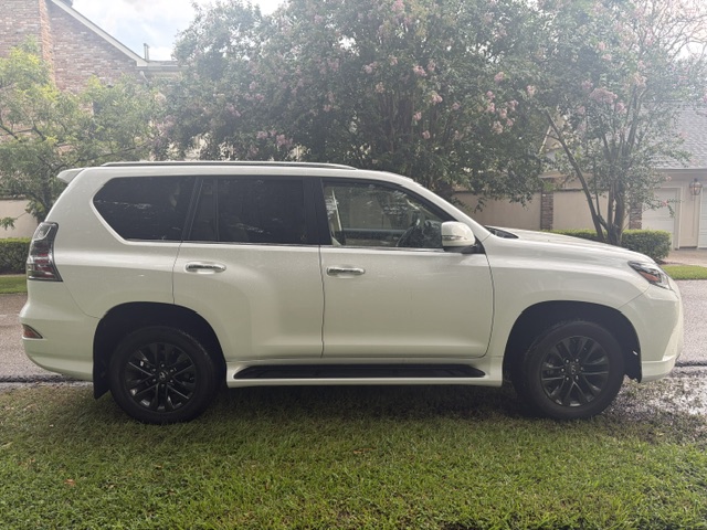 Used 2022 Lexus GX 460 Premium AWD/4WD image 1