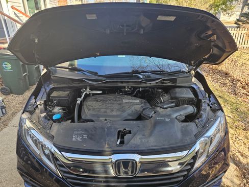 Used 2019 Honda Odyssey EX image 10