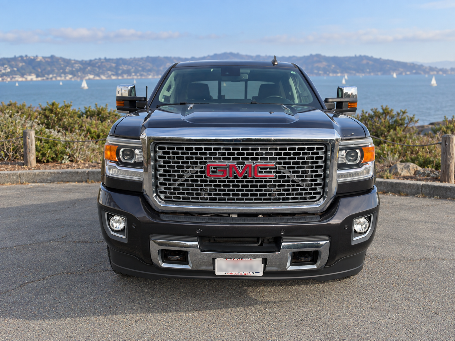Used 2016 GMC Sierra 2500 Denali w/ Duramax Plus Package AWD/4WD image 8