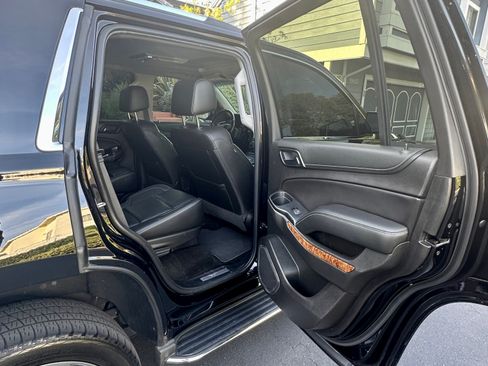 Used 2018 Chevrolet Tahoe Premier image 11