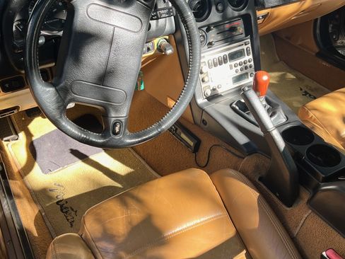 Used 1994 MAZDA MX-5 Miata image 9