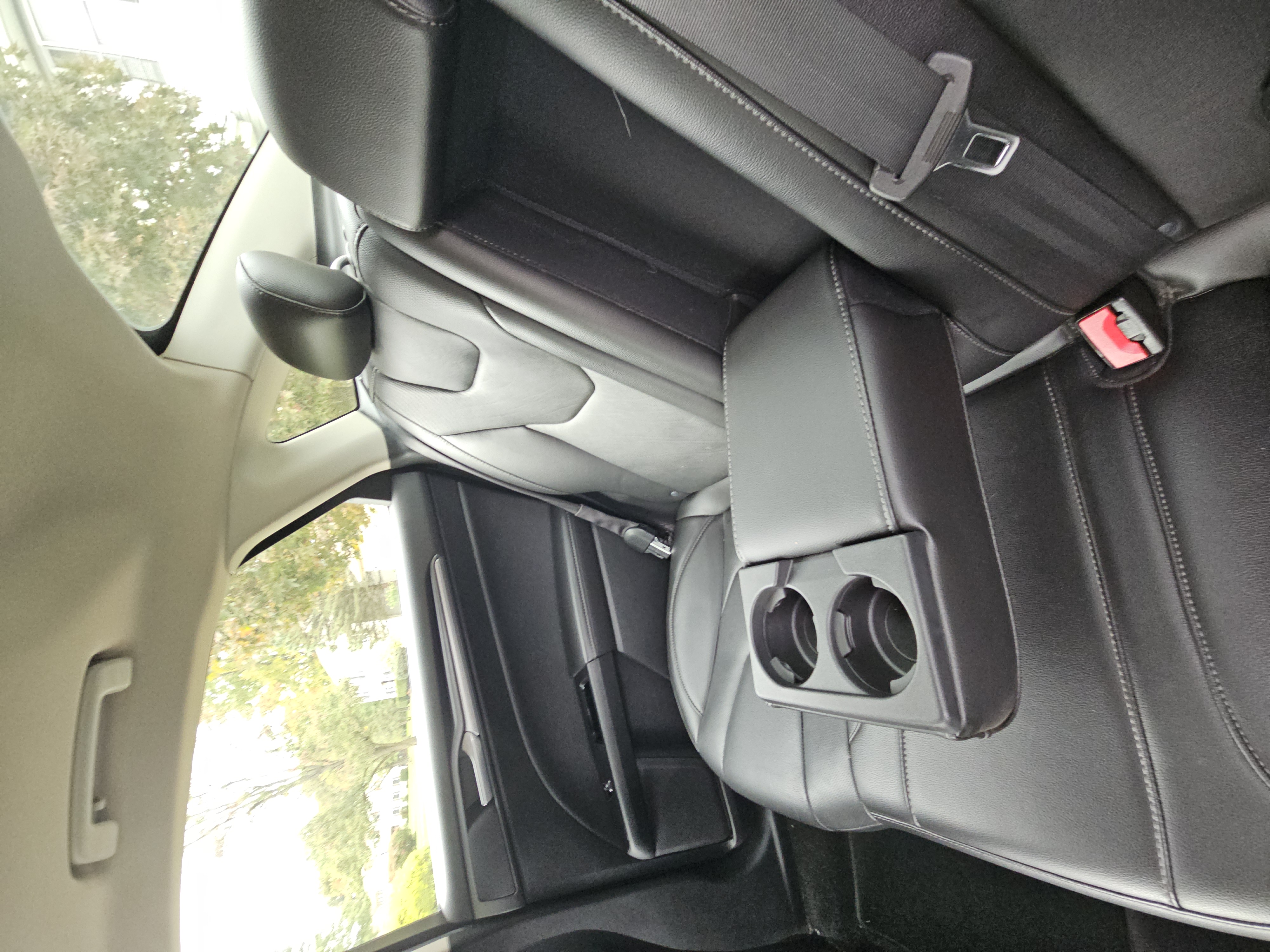 Used 2014 Ford Fusion Titanium FWD image 4