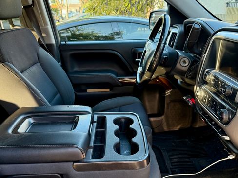 Used 2014 GMC Sierra 1500 SLE w/ Suspension Package, Off-Road image 9