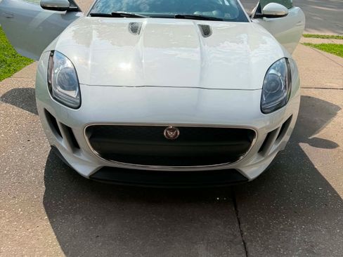Used 2016 Jaguar F-TYPE Coupe RWD image 6