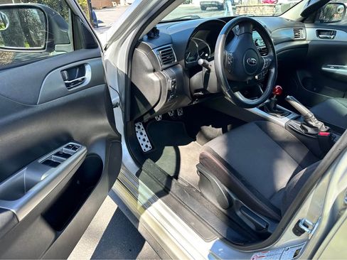 Used 2009 Subaru Impreza WRX Premium image 9