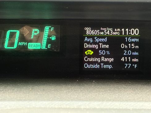 Used 2012 Toyota Prius C One image 2