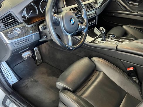 Used 2016 BMW 550i Sedan image 9