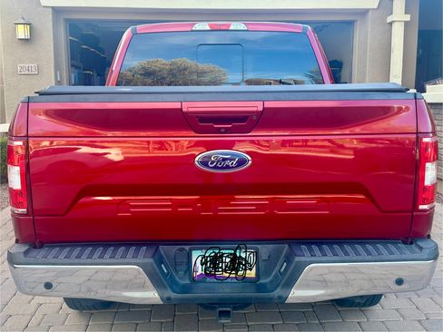 Used 2018 Ford F150 Lariat w/ Trailer Tow Package image 4