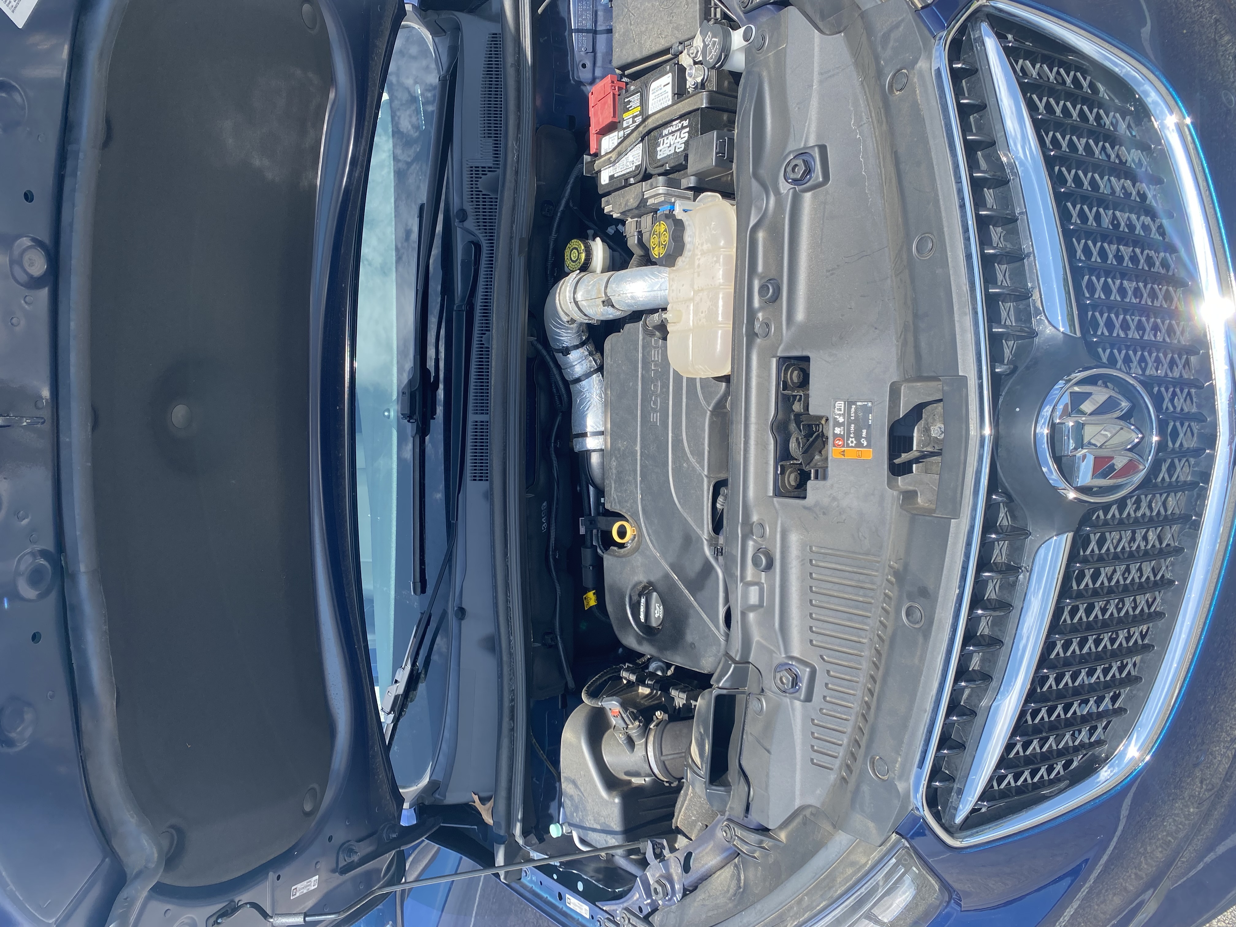 Used 2019 Buick Encore Essence w/ Experience Buick Package FWD image 22