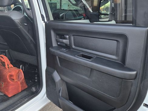 Used 2023 RAM 2500 Tradesman image 11