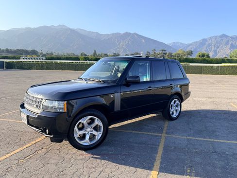 Used 2010 Land Rover Range Rover HSE AWD/4WD image 5
