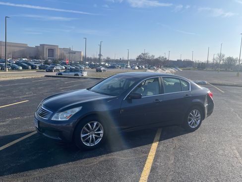 Used 2009 INFINITI G37 Journey w/ Premium Pkg image 4